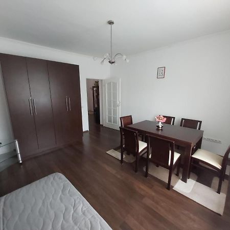 Polonia Apartman Lägenhet Egerszalók Exteriör bild
