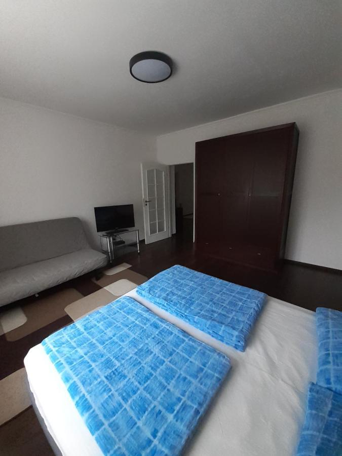 Polonia Apartman Lägenhet Egerszalók Exteriör bild
