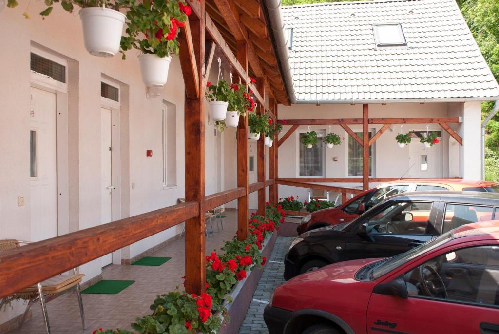 Polonia Apartman Lägenhet Egerszalók Exteriör bild