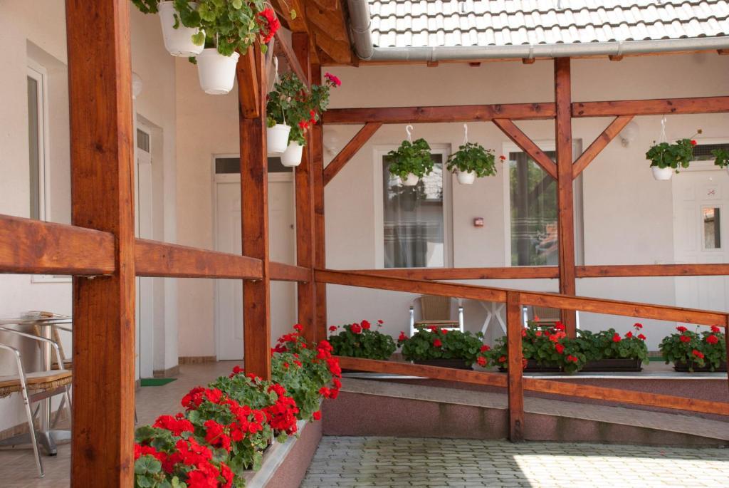 Polonia Apartman Lägenhet Egerszalók Exteriör bild