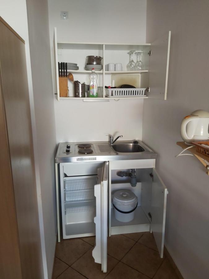 Polonia Apartman Lägenhet Egerszalók Exteriör bild